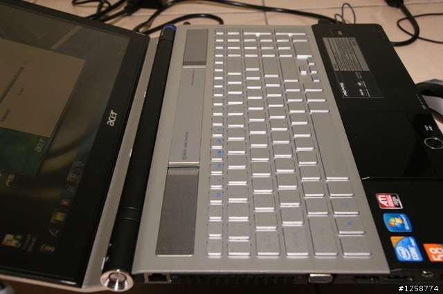 [開箱] 傳說中的影音高規格機－『Acer Aspire 5943G』