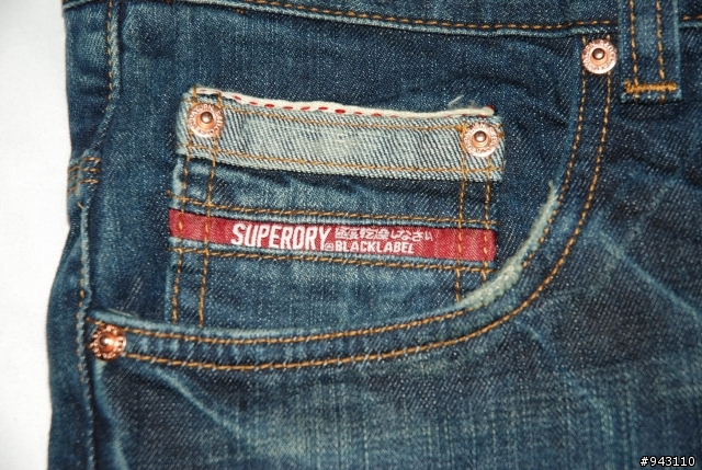 三件superdry(極度乾燥)～～～～～