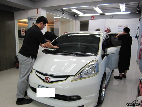 Honjyo taiwan日本專業級汽車美容內湖總公司HONDA FIT GLASS NEO COAT分享文