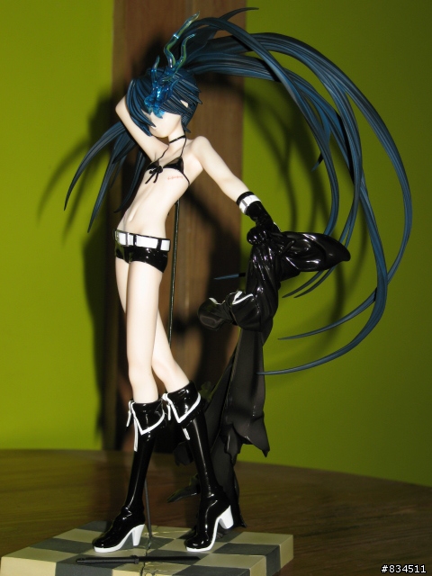 [開箱分享] {BRS_黑岩} (刀版) 1/8  BLACK★ROCK SHOOTER (Black blade ver. )__ (はちゅねミク主持)