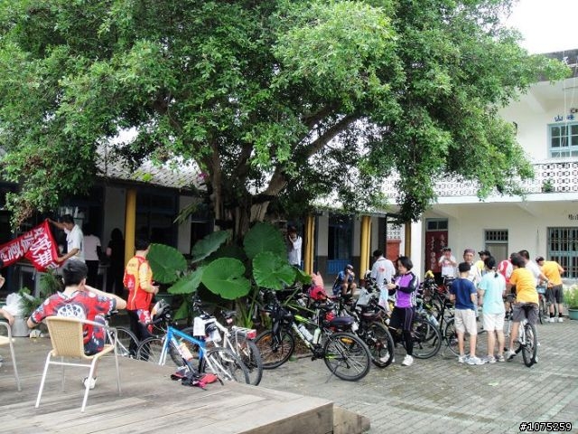 (照片)20100725鐵國山硬陡行暨中華電信減碳愛地球無車日活動