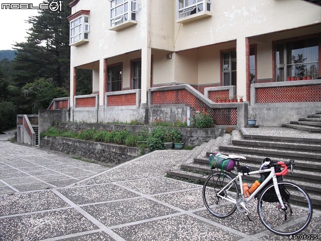 別想阻擋我，我就是要上"武嶺"(槍客＆[快雪]東進武嶺記實)