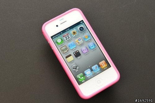 轉貼網址  即將問世 iPhone 4白色版開箱照搶先看