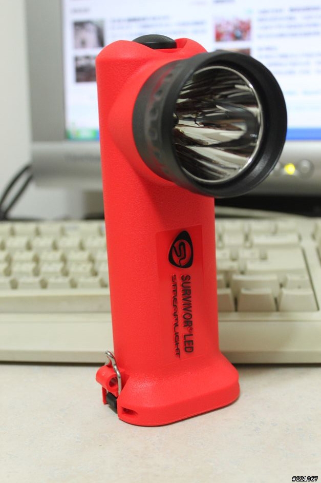 [開箱文]STREAMLIGHT SURVIVOR LED L型手電筒(防爆)