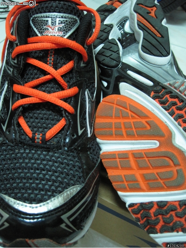 慢跑鞋的新體驗，Mizuno(美津濃)-8kn-04654