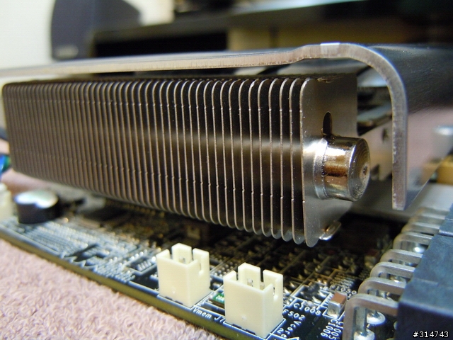 [開箱分享]微星MSI R5870 Lightning顯示卡