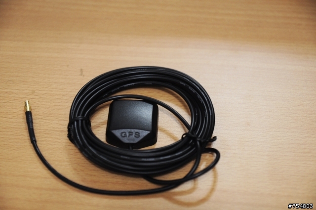 [開箱&車內簡易埋線] Garmin nuvi 1470T + HOLUX AR-10
