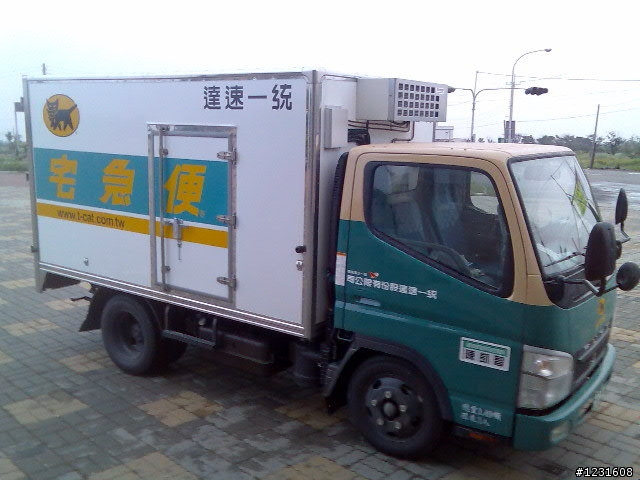 [分享]FUSO CANTER 3.5 黑貓車