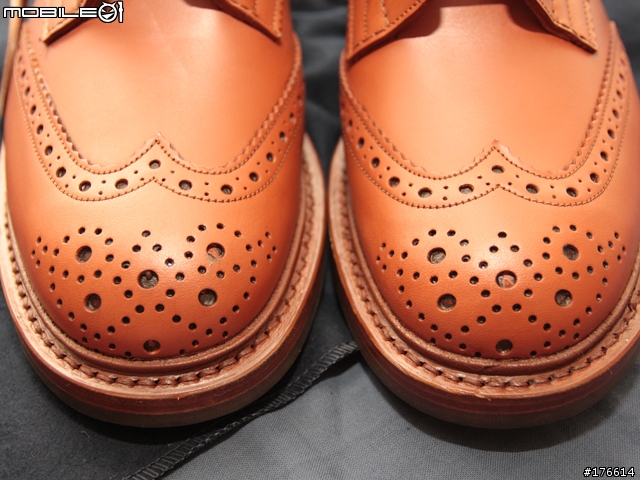 《開箱分享》TRICKER'S 英式雕花鞋