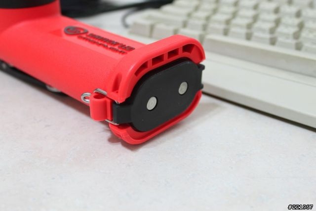 [開箱文]STREAMLIGHT SURVIVOR LED L型手電筒(防爆)