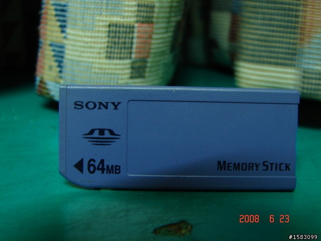 200萬畫素(手機..相機)九年老機SONY P50