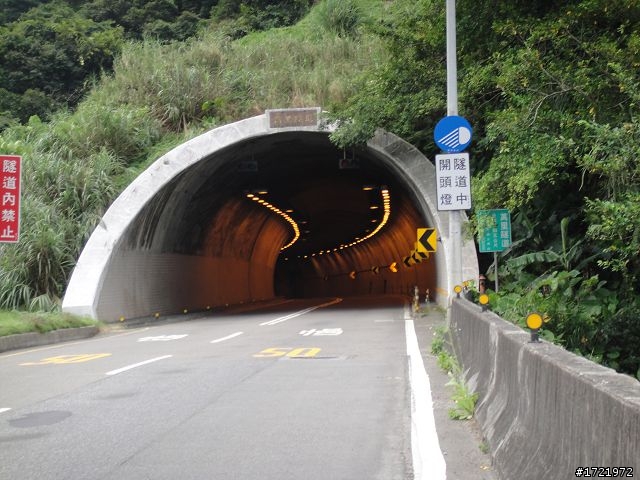 女兒與我首次環島十天九夜遊2010 6/28~7/7