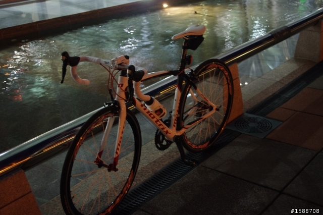 公路車~~第一台!不知道是不是最後一台 matrix f-22