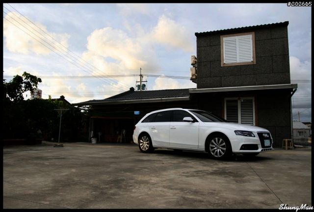 [開箱]Audi B8 A4 Avant 2.0TFSI 白