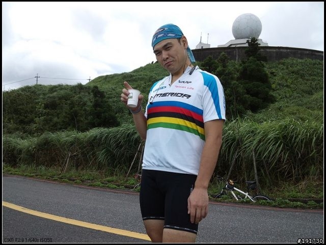 20100725五分山泡咖啡，領照片囉~