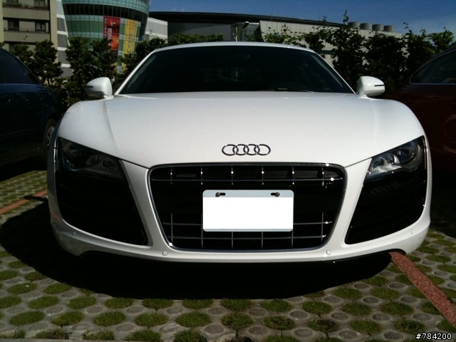 高雄R8 V10
