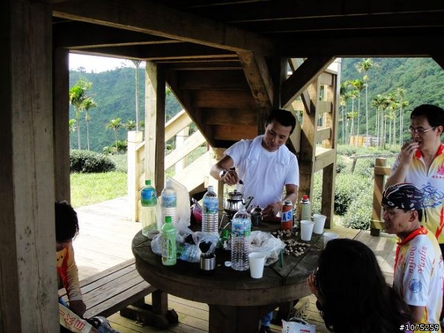 (照片)20100731後棟山賞景泡茶行