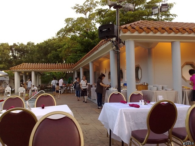 圓山大飯店池畔燒烤