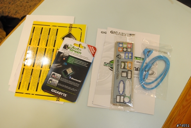 開箱 GA H55n USB3 + PC-Q11