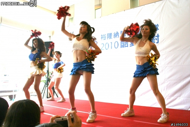 納智捷籃球隊見面會高雄場