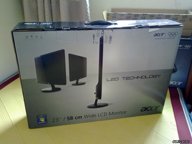 [開箱文] Acer S231HL 23吋LED液晶螢幕 ** 同場加映--Acer Aspire 5745G i5-450