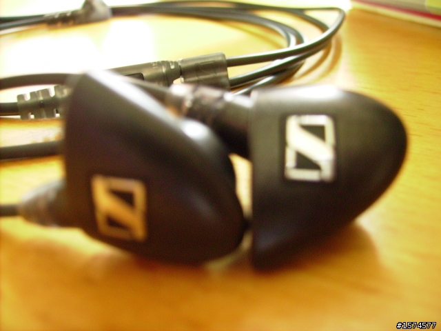 [開箱] Sennheiser IE7 (新增不負責任心得....)