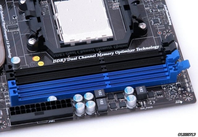 [開箱] 用微星890FXA-GD70打造個人獅子王平台