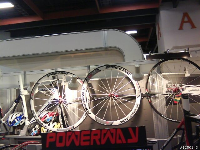 [分享][圖] 10年 台運動休閒展  BANNARD/YETI/X FUSION/ENDURO/POWERWAY/ RTS /RIDLEY
