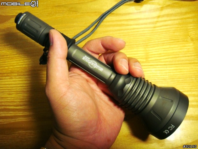 頂級手電筒--SUREFIRE M3LT 開箱 (首頁新增影片)