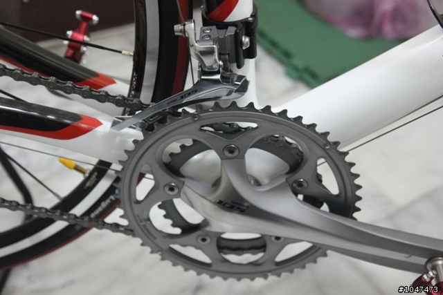【分享】HASA 2011年式 R-1碳纖維公路車