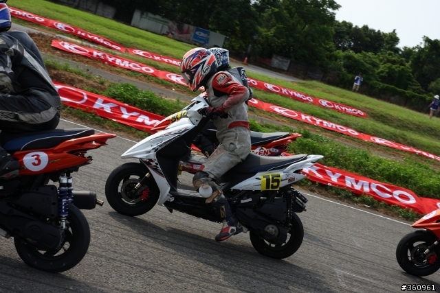 2010/07/11~~佛心光陽KCC!!好騎KYMCO VJR!!