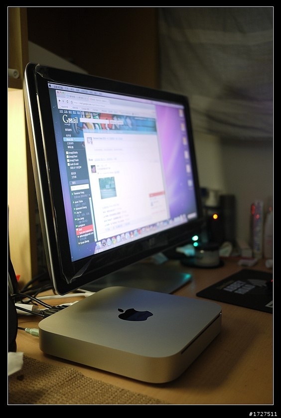 親手拿到mac  mini後，覺得它值這個價。。