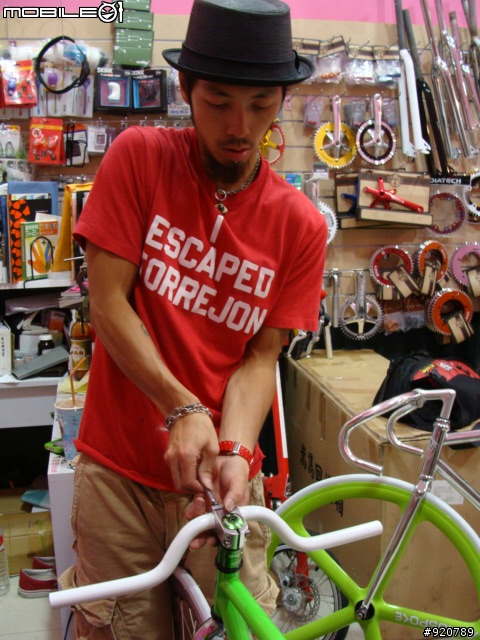 [分享] 我的第一台 FixEd GeAr "城市螢火蟲"