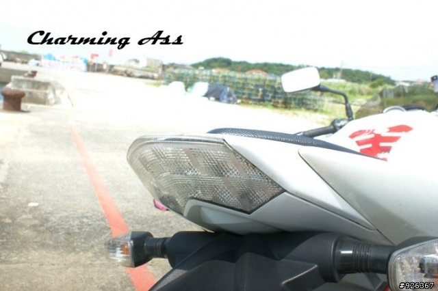 『溫馨分享』與家人分享你的最愛，Z1000雙出AKPROVIC