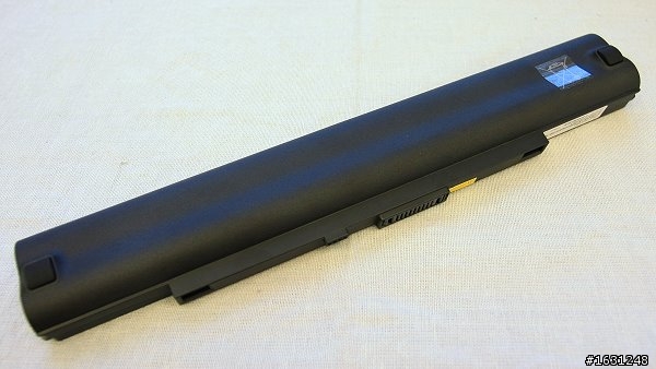 [開箱+試用]華碩U35JC筆記型電腦不專業分享～