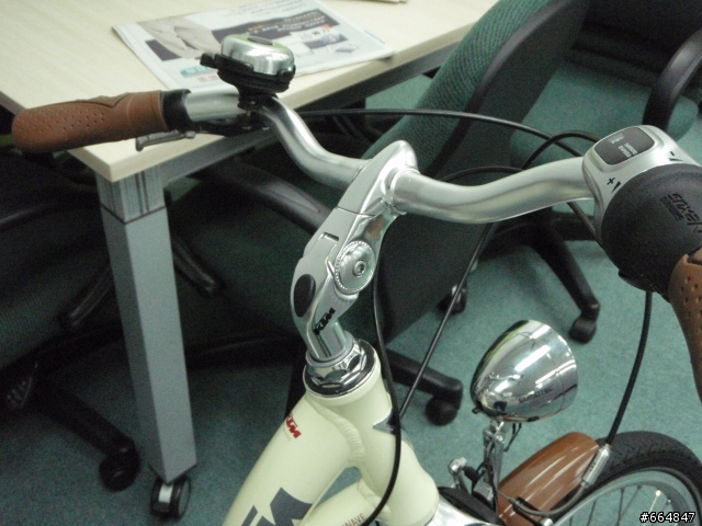 [沒有箱子的開箱文] KTM 憂你沒斯 8