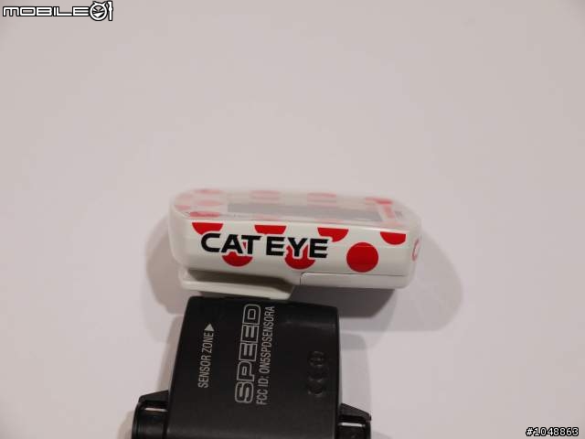 [開箱文] 環法紀念款之紅點衫碼錶 - Cateye STRADA RD300W