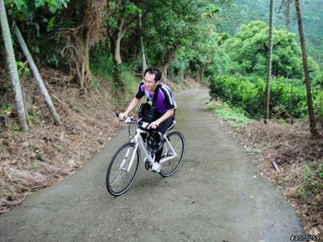 (照片)20100725鐵國山硬陡行暨中華電信減碳愛地球無車日活動