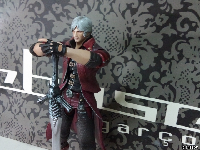 PLAY ARTS 改 [DEVIL MAY CRY4] 但叔 簡易分享