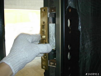 Yale Gateman 指紋電子鎖(2) DIY安裝篇