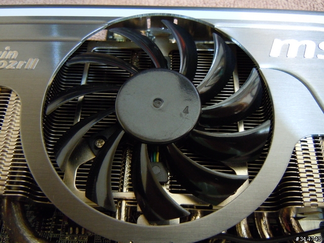 [開箱分享]微星MSI R5870 Lightning顯示卡