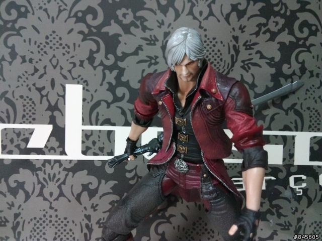 PLAY ARTS 改 [DEVIL MAY CRY4] 但叔 簡易分享