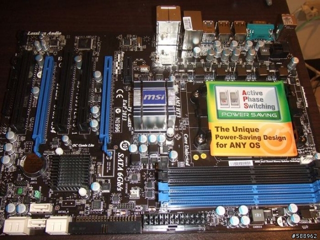 AMD-四核心-945-2萬元整~小小開箱文!(增圖)分享我的工作環境圖!!