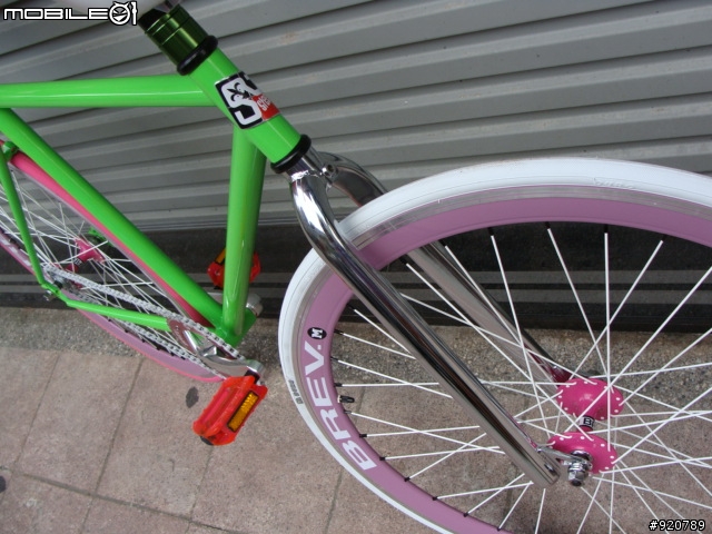 [分享] 我的第一台 FixEd GeAr "城市螢火蟲"