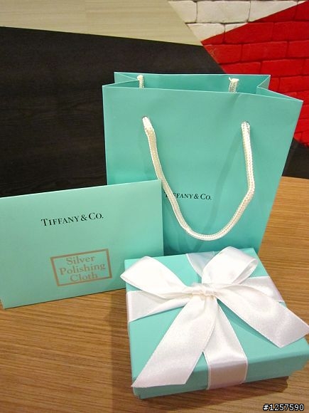 [開箱文]Tiffany手鍊~~~^^(8/30更新)