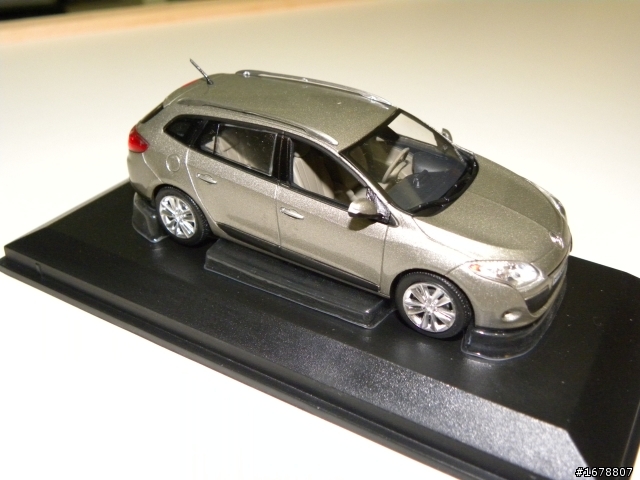 開箱分享  Renault Megane III Estate