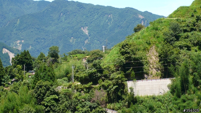 [遊記] 清石林道/霞喀羅古道夏日青爽騎