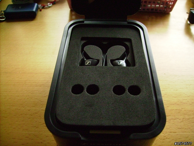 [開箱] Sennheiser IE7 (新增不負責任心得....)