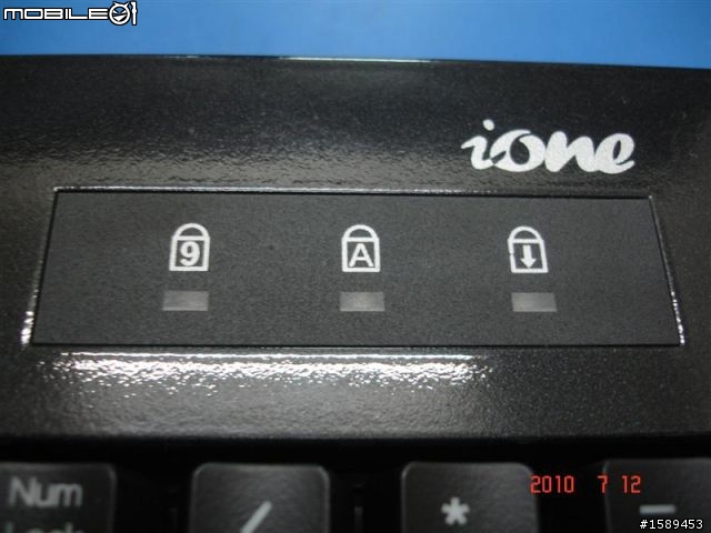 窮人福音!!超高CP值之機械式鍵盤!!iONE愛旺機械式鍵盤~~(黑軸)