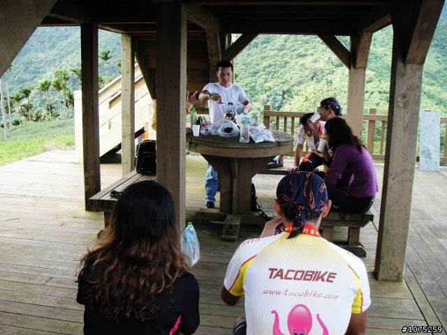 (照片)20100731後棟山賞景泡茶行